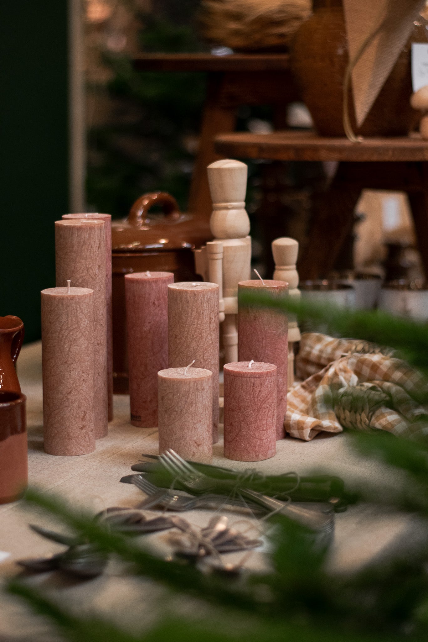 Upcycled olive wax pillar candles 6 cm x 18 cm - Chestnut