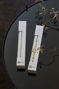 Royal Candles - Silver - Gift box w. 4 pcs. - 2.3x30 cm - Silver Fluted