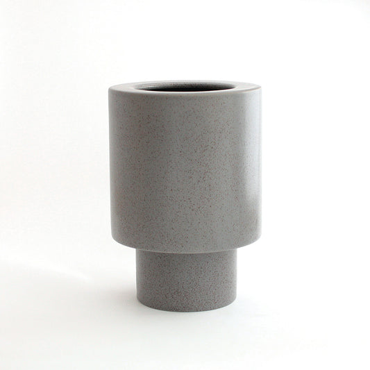 Ads-Anna-Vase - Light Grey with burned Brown Dots