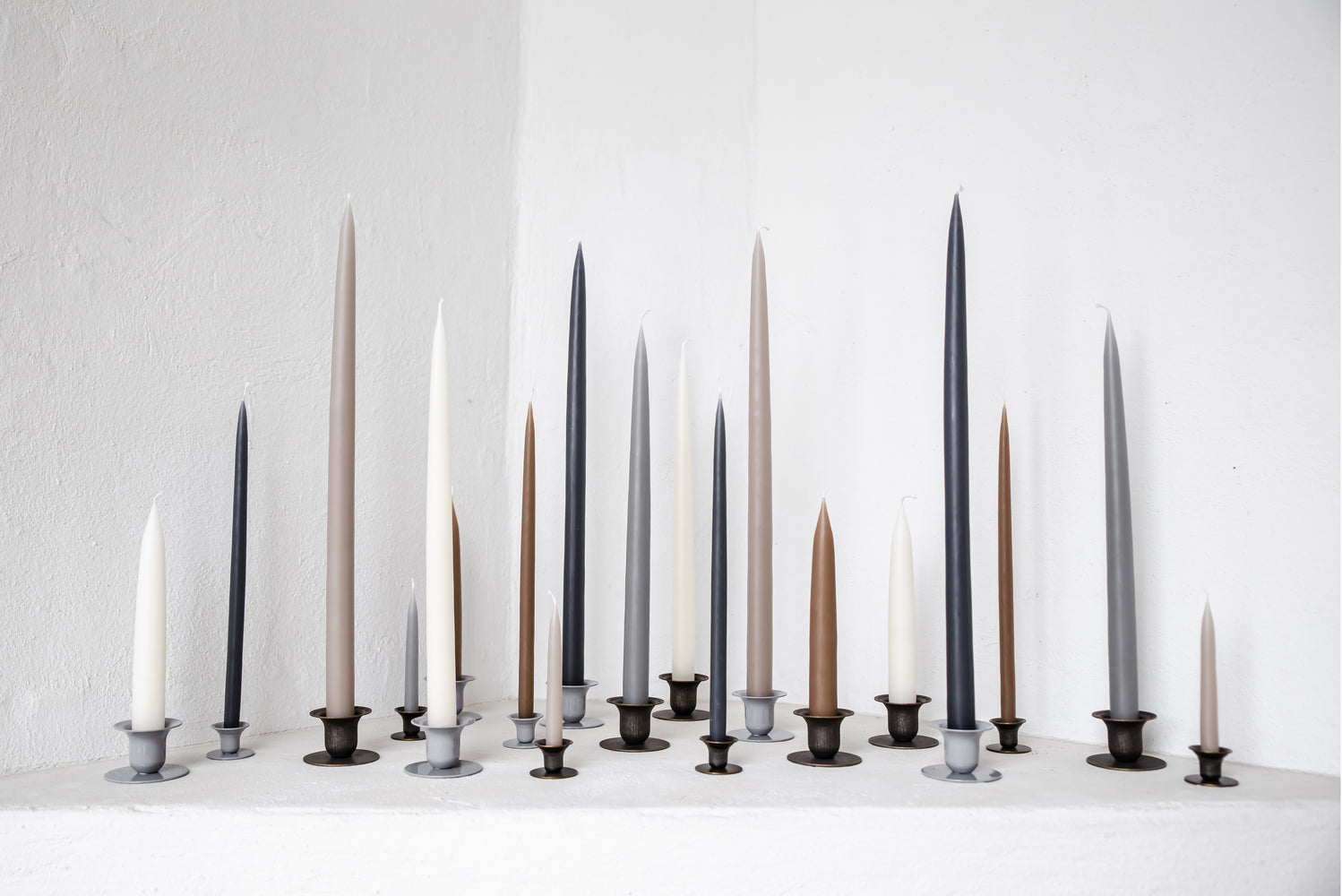 Hand dipped, dyed candle, in 4 pack - 2.2 cm x 45 cm - Charcoal Gray #92