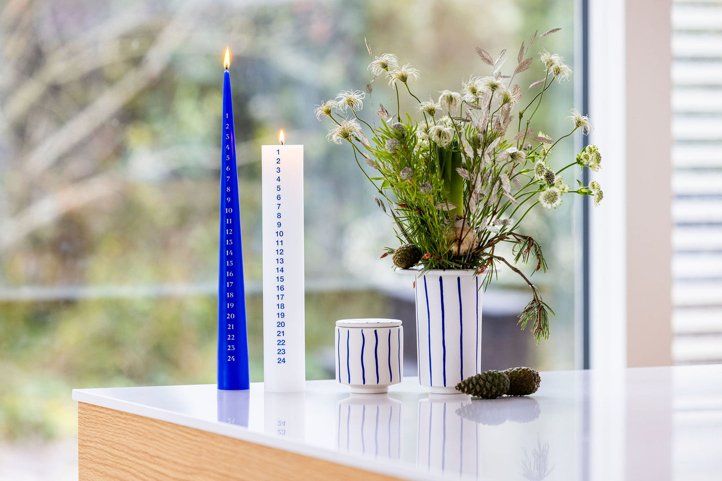 Ads-Hanna-Mug with lid - Blue Stripes