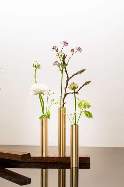 Slim Vase 17 cm - Brass