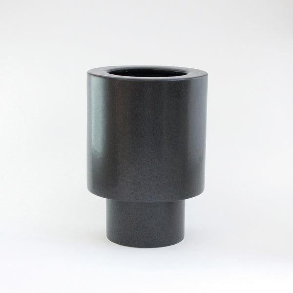 Ads-Anna-Vase - Dark Grey with Dots