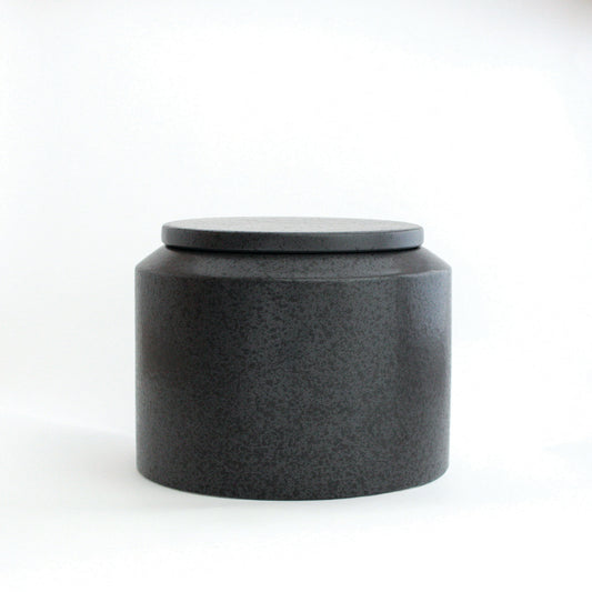 Ads-Ibsen15-Jar with lid - Dark Gray with Dots